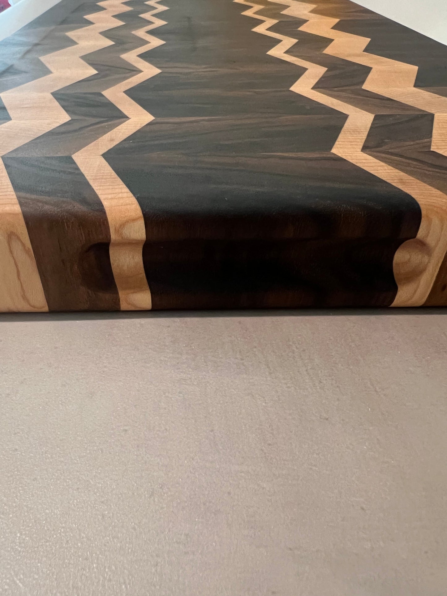 Maple & Walnut End Grain Chevron Board